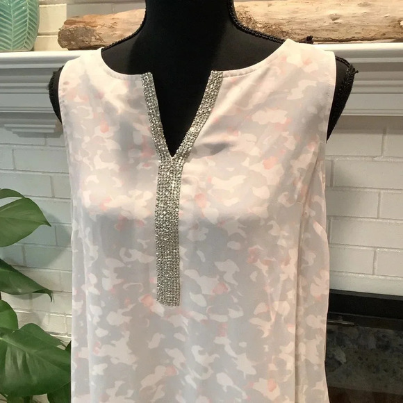 Juicy Couture Gray and Pink Asymmetrical Sleeveless Tunic - Picture 3 of 6